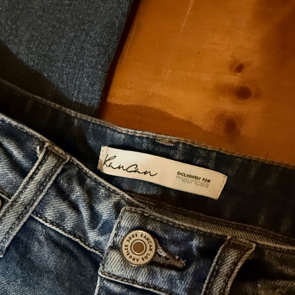 Kancan Dark Wash Distressed Jeans 26R - Picture 2 of 6